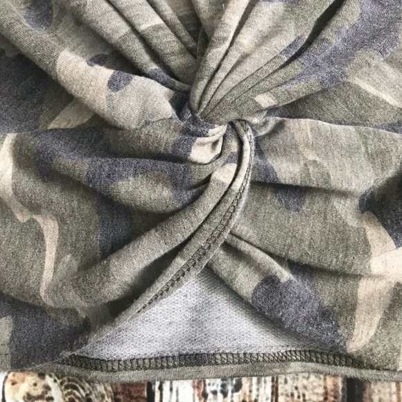 Aqua Girl Long Sleeve Camo Twist Front Top - Picture 3 of 7